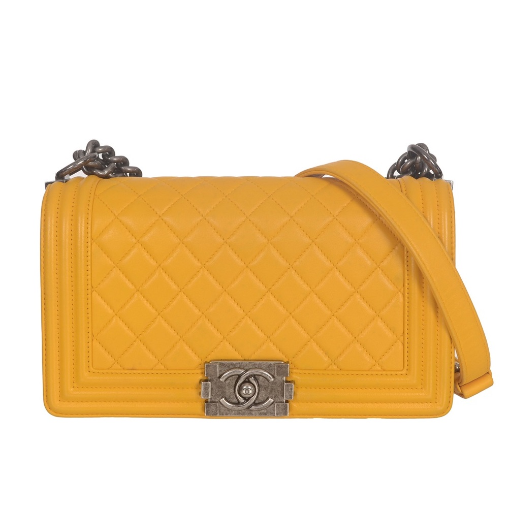 CHANEL Medium Yellow Leather Quilted Crossbody Bag Iconic CHANEL style